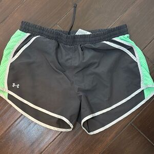 Under Armour Gray and Green Athletic Shorts Large
